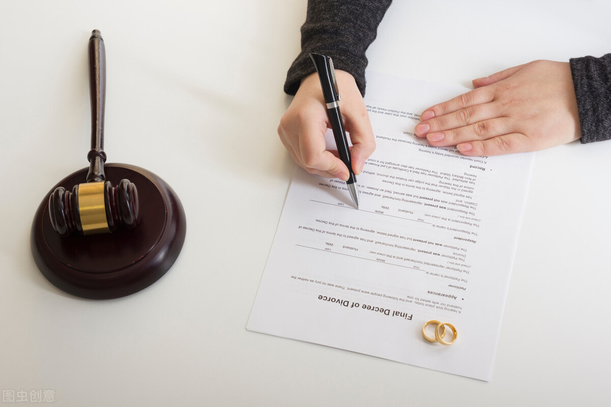 婚礼请柬邀请领导纸质版怎么写,婚礼请柬怎么跟领导说