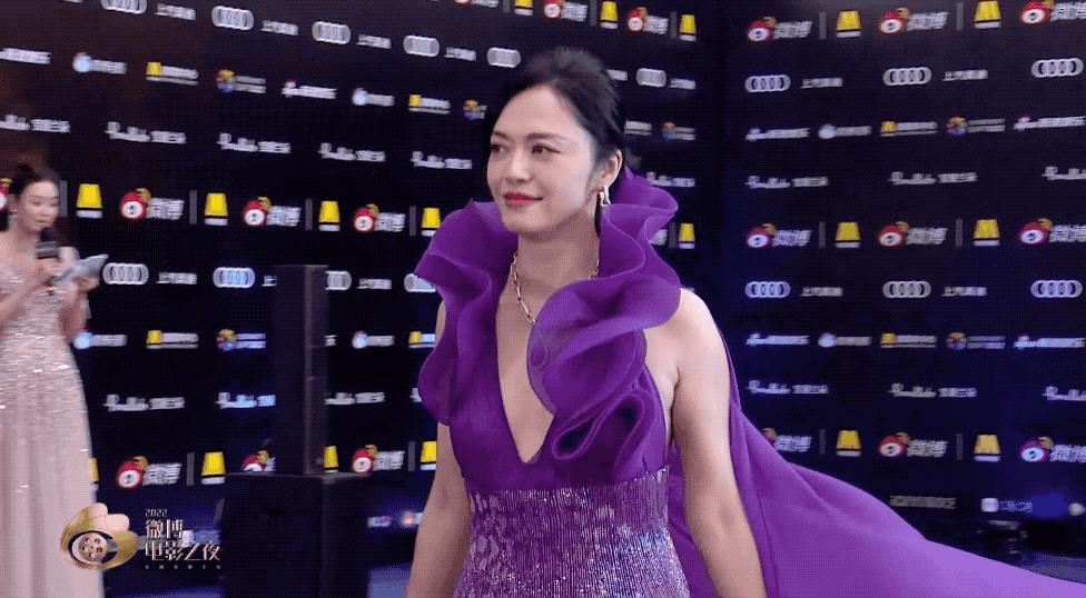 姚晨红毯造型翻车盘点,姚晨红毯奇葩