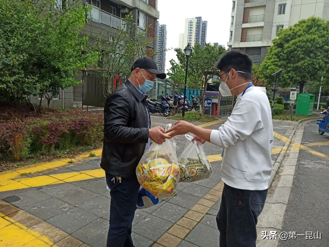 温暖的爱留给对方,温暖的爱送给爱你的人