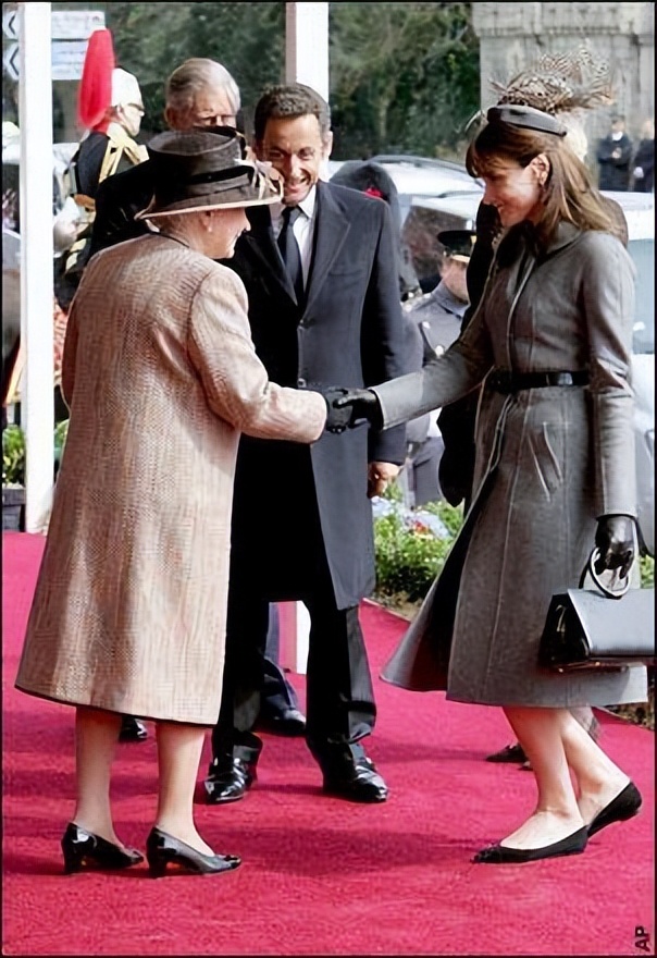 查尔斯弟媳,查尔斯和弟媳