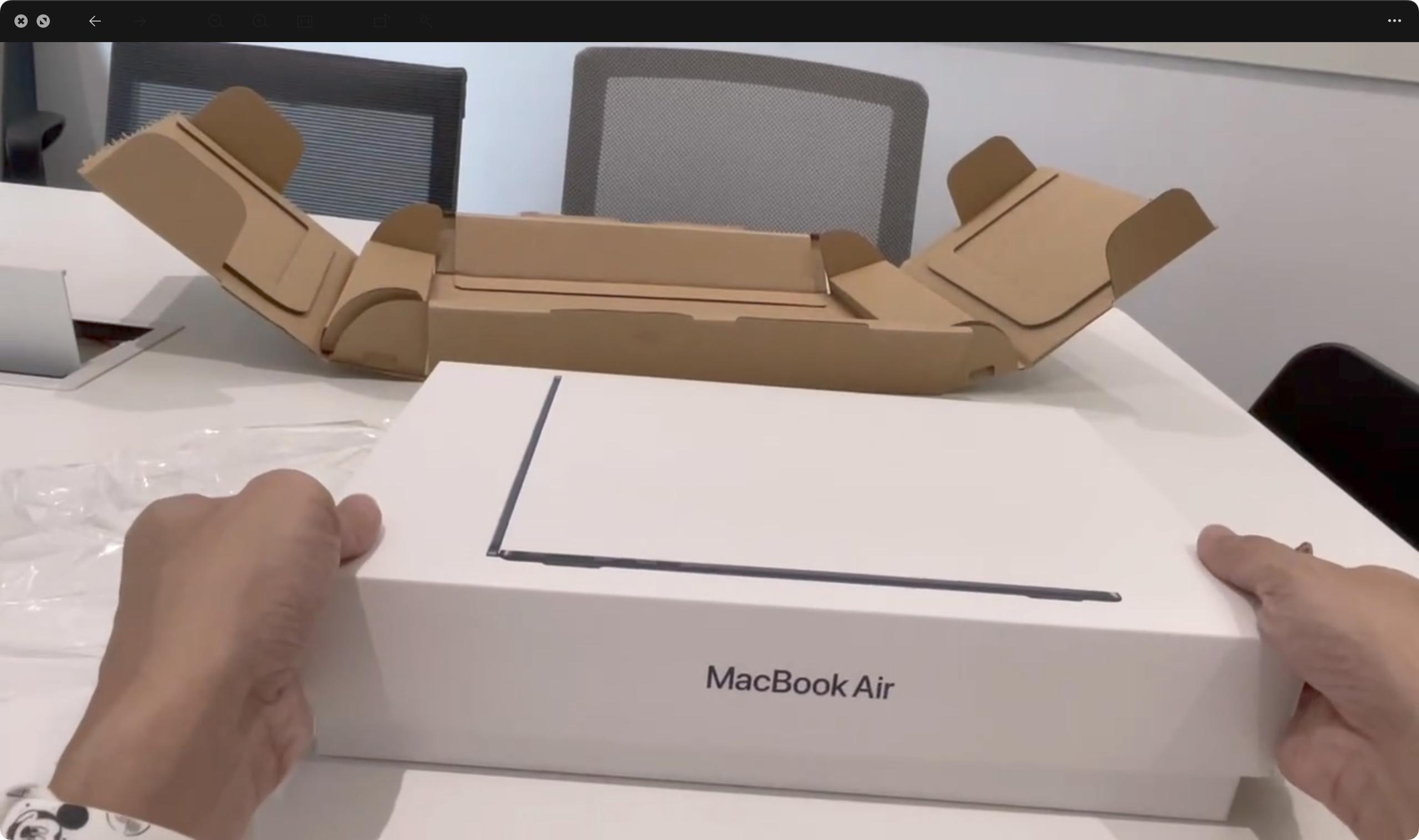 花一万多买macbook值不值,花了一万多买的笔记本电脑