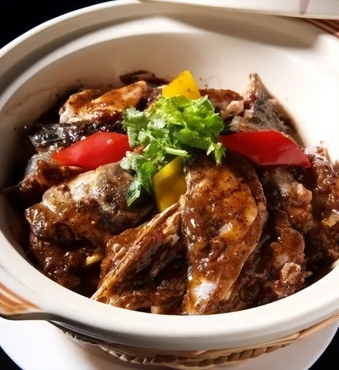 四大淡水名鱼是些什么鱼,四大家鱼青鱼是鲤鱼吗