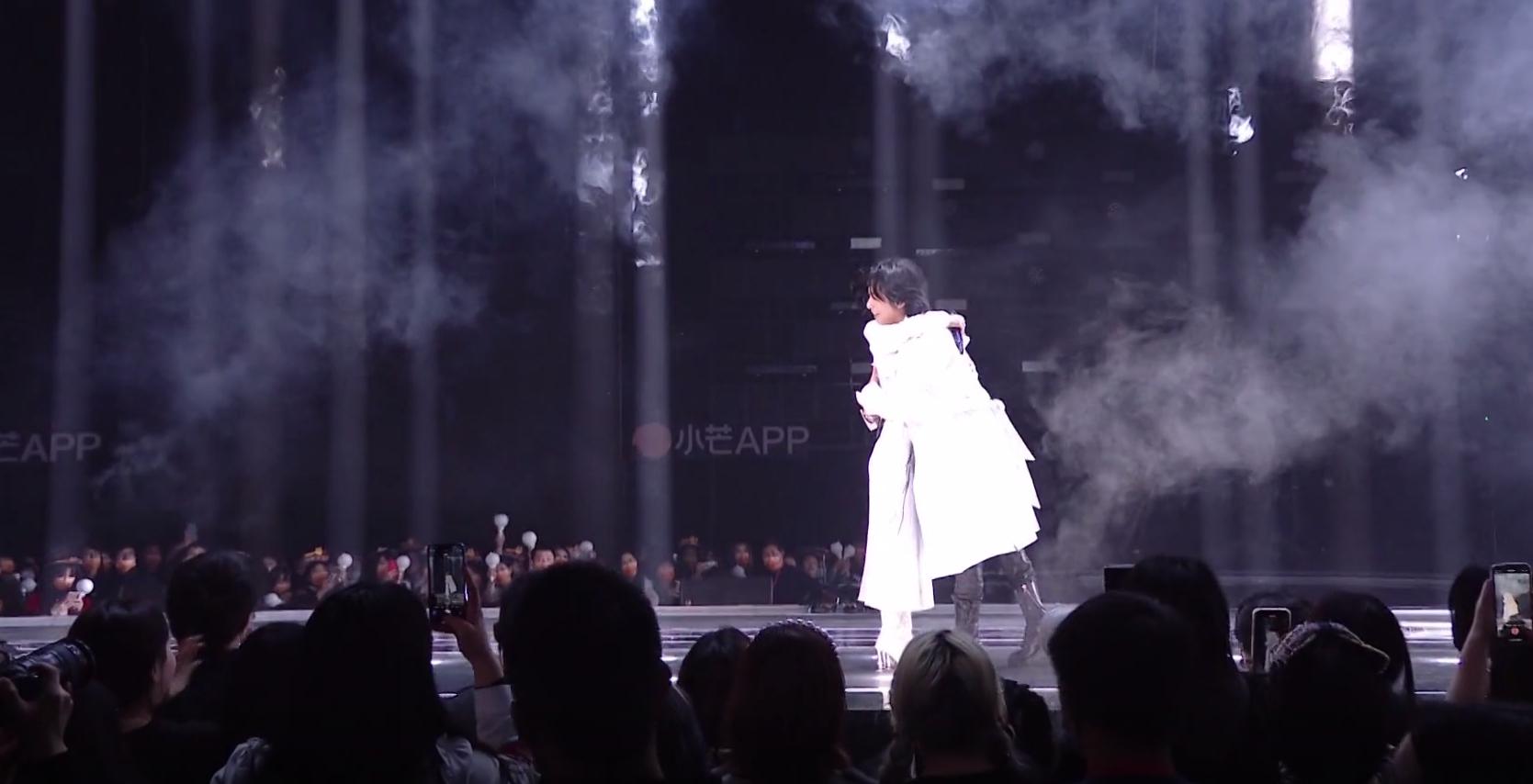 沈梦辰热场,钟欣潼沈梦辰