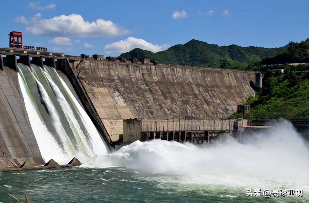 东北日本建了几个水电站,水丰水电站是日本人建的吗