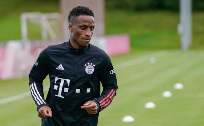 萨尔加盟拜仁是真的吗,萨尔转会热刺