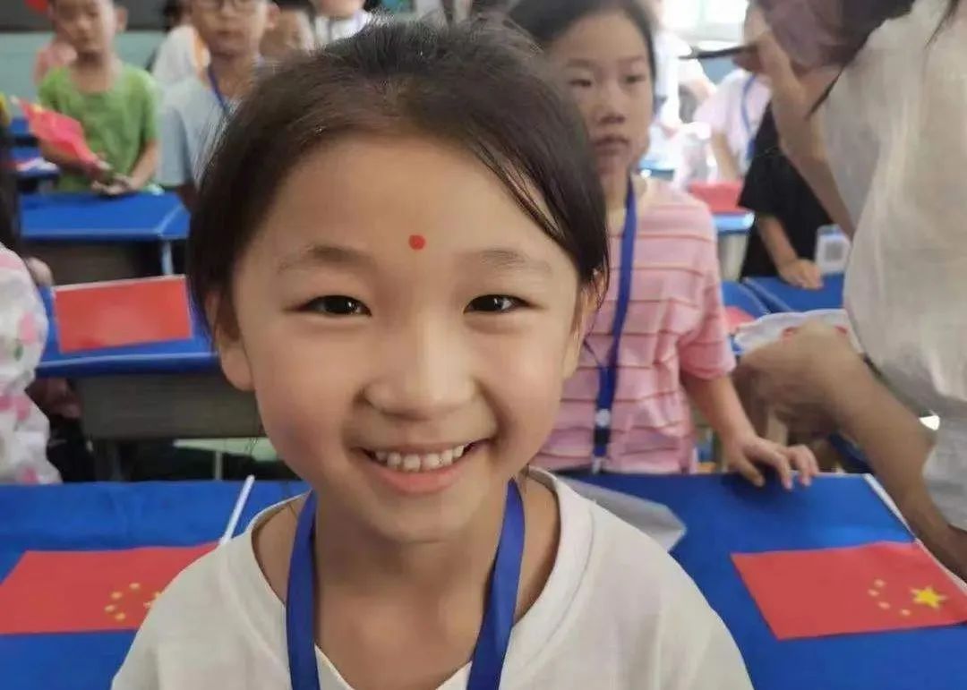 有爱有礼颗颗闪亮——盐湖区红旗小学2022一年级新生入学礼