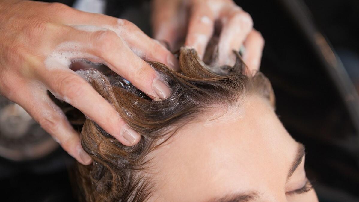 头皮屑太多是不是血虚,头皮屑多是因为有炎症么