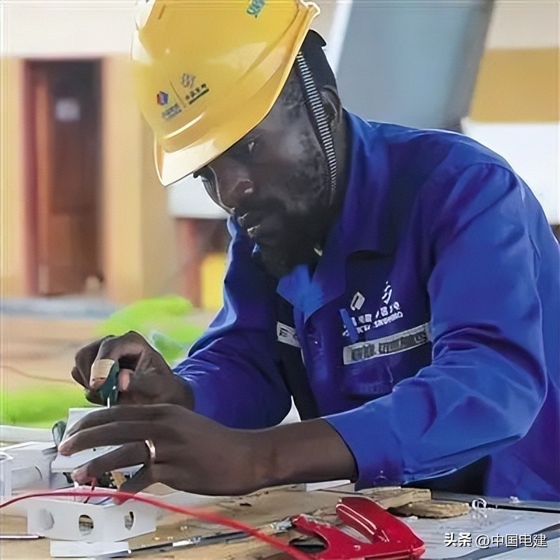 今天，咱哪两个“一带一路”项目上了《人民日报》？