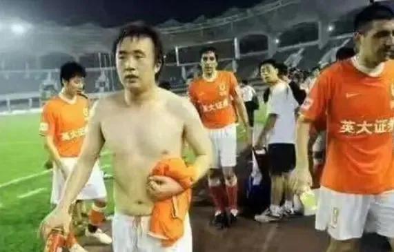 吃海参能踢好足球吗,足球运动员能吃海参吗