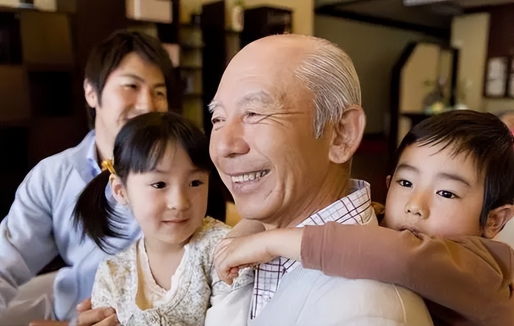 没有老人帮忙带娃该如何去上班,上班没有大人帮忙带娃应该怎么办