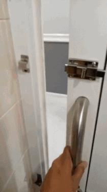 杭州最美老板娘视频,最美老板娘网友连夜赶往现场