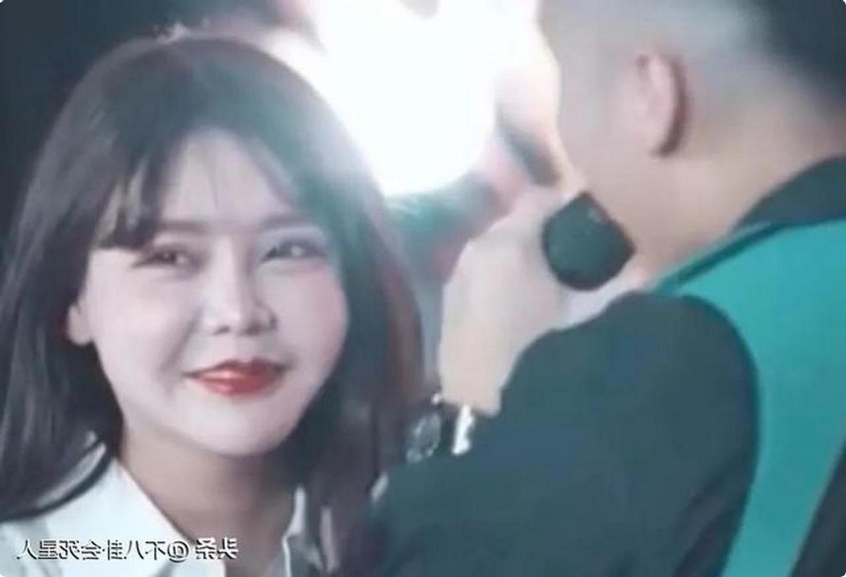 网红韩安冉真实照片,网红韩安冉家产有多少