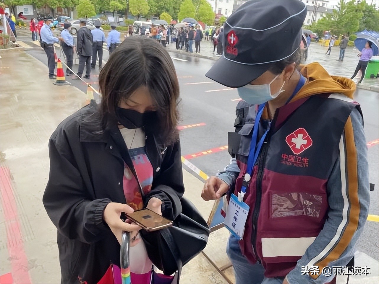 高考直击考场,直击2023高考现场走错考场