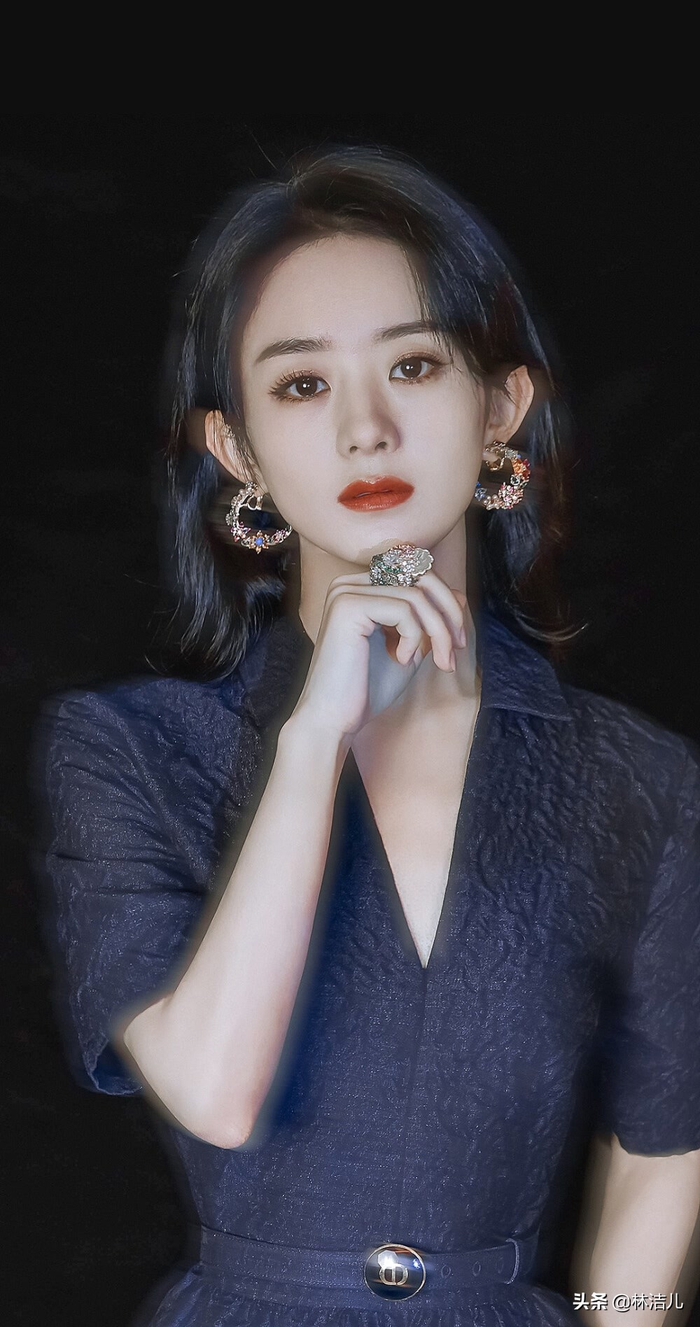 圆脸扎发赵丽颖同款,赵丽颖绑发带的发型图片