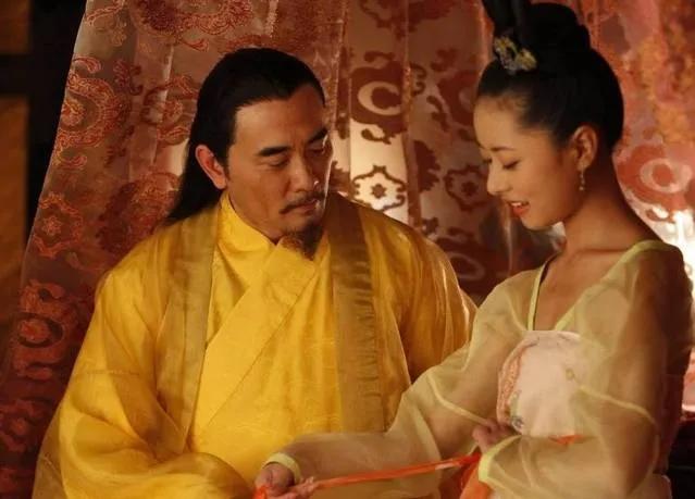 古代皇帝怎样安排后宫佳丽三千,历代皇帝如何选后宫佳丽