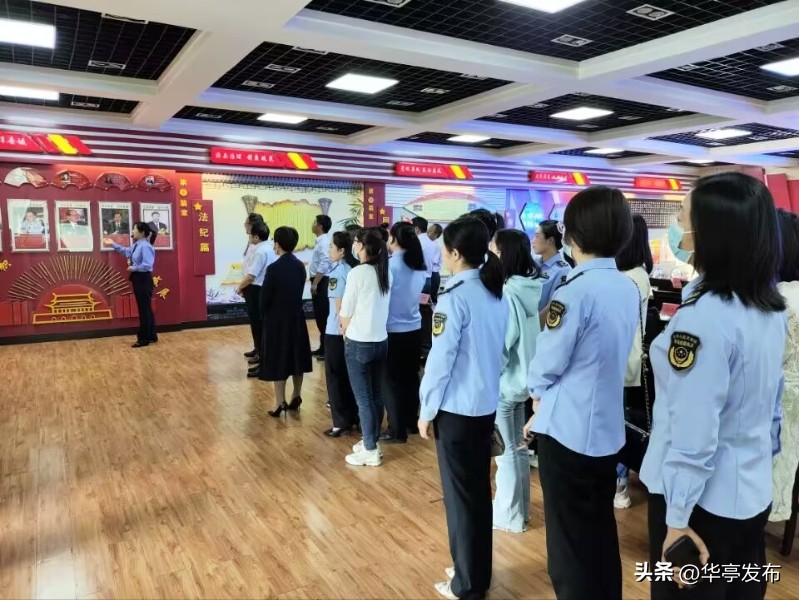 扬正气清风敲廉洁警钟——华亭市市场监管局组织干部职工赴反腐倡廉警示教育基地开展警示教育活动