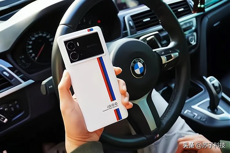 从4699跌至2699的手机,vivo120w超级闪充s9