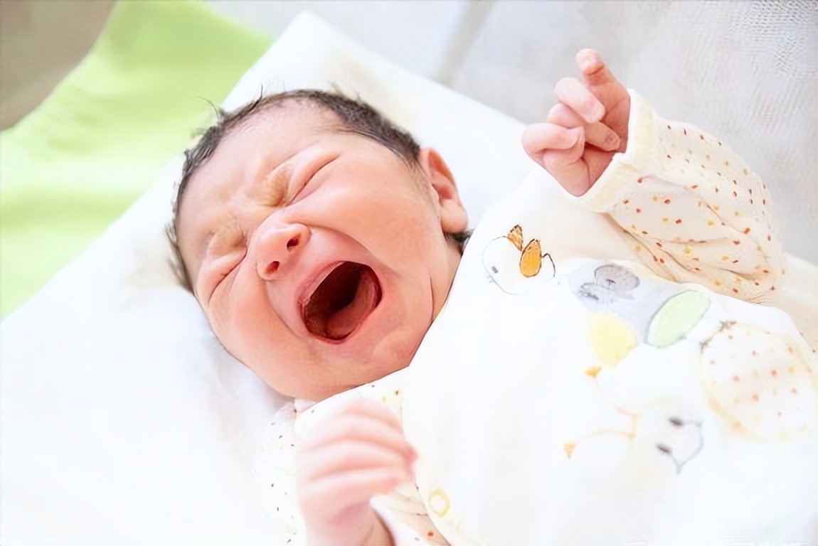 宝宝总闹情绪怎么办,宝宝爱哭闹怎么应对