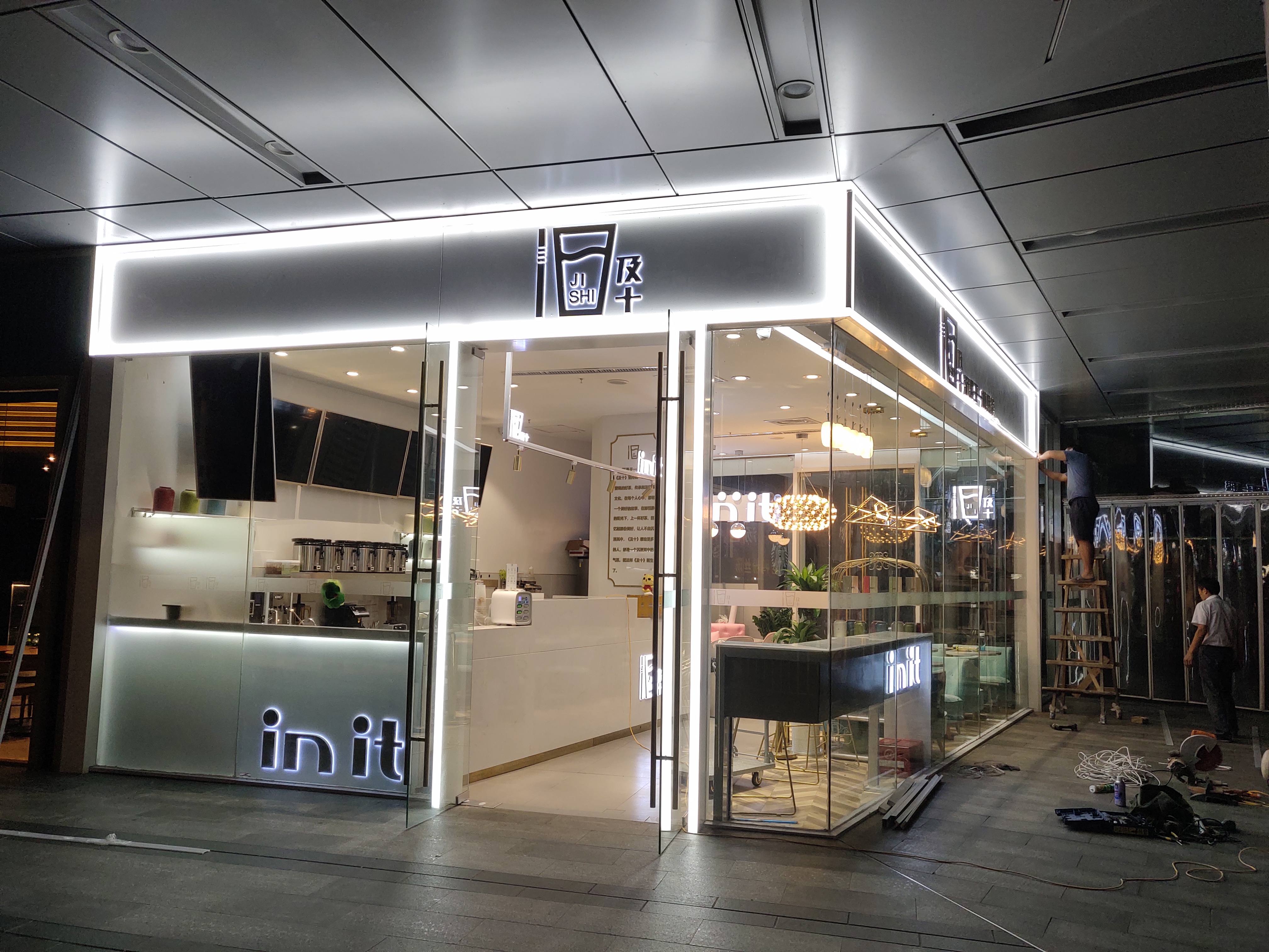 精品展柜市场价格,精品展柜厂地址