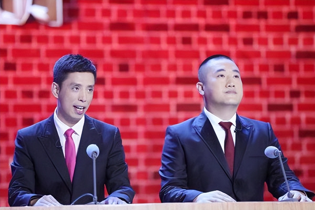 传闻：前男足主帅李铁被调查？