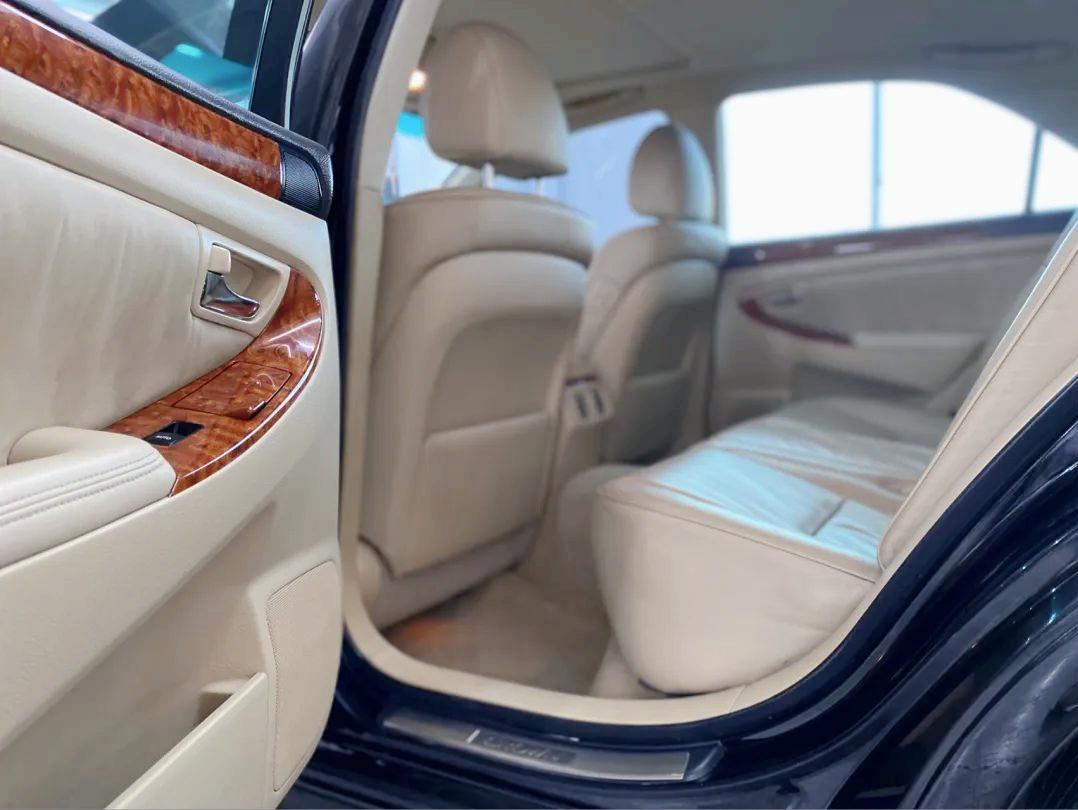 12代皇冠翻新后能开多久,坏掉的车改造成新车