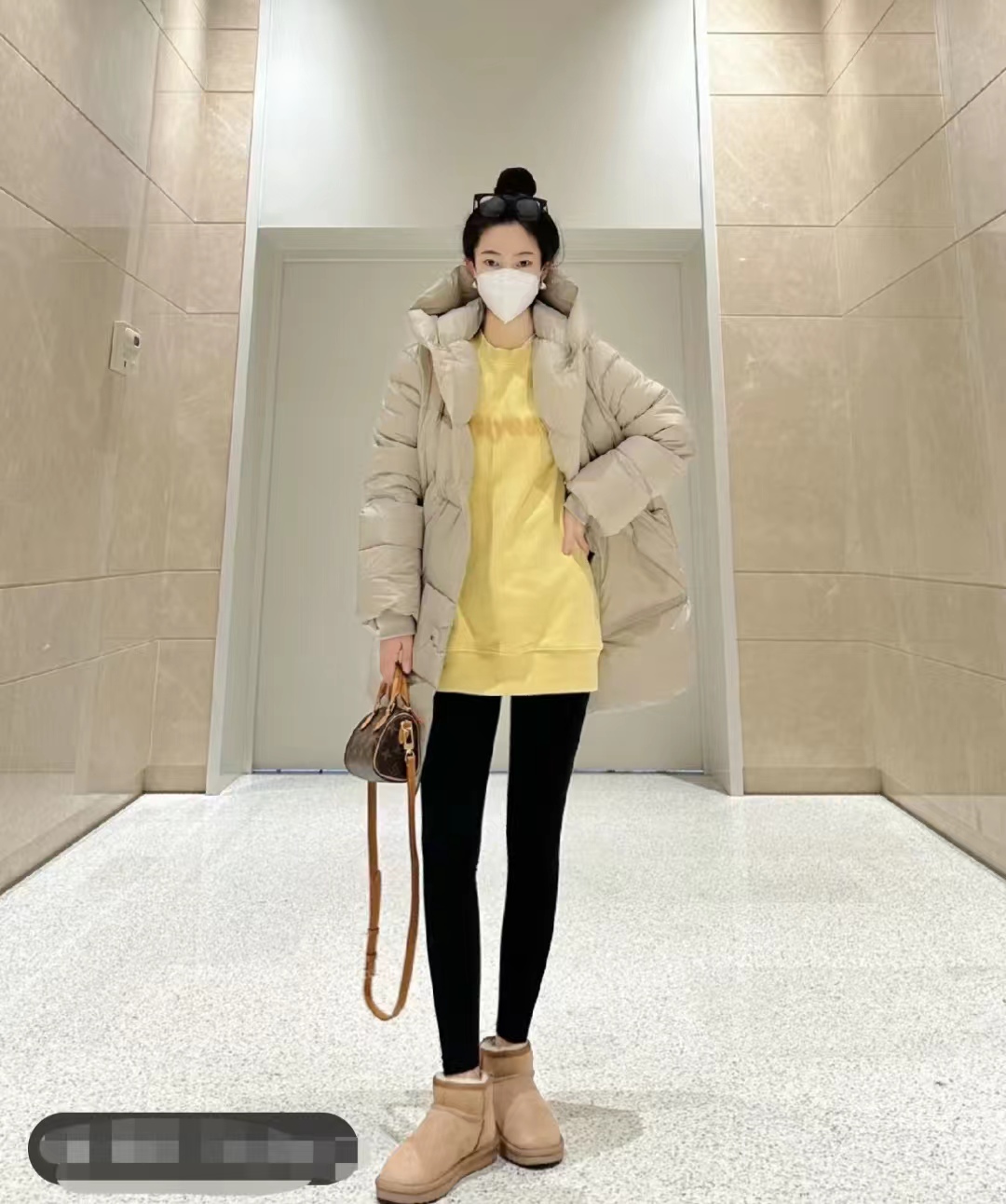 羽绒服搭配什么衣服保暖又好看,羽绒服的穿搭秘籍有哪些