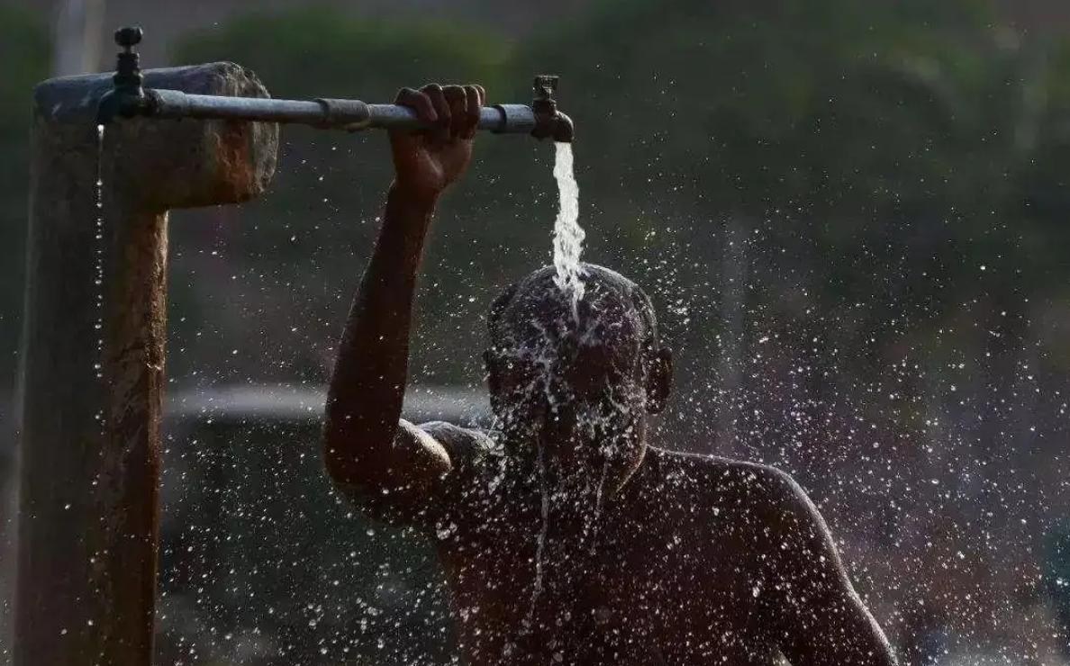 印度50度高温后又遇雷雨,印度50度高温印度人是怎么度过的