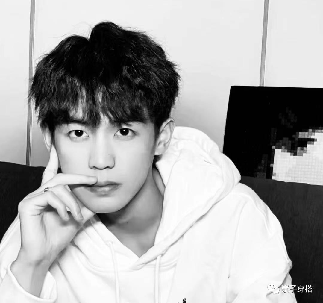 问题不是出在发型而是你的脸,你丑的不是脸型是发型