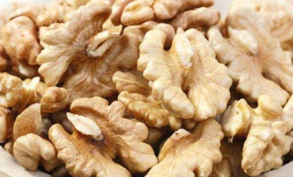 核桃怎么做才能酥脆又好吃,核桃怎样做又酥又脆又营养