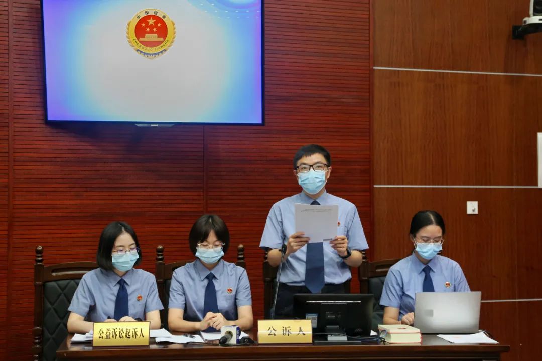 侵犯公民个人信息最新案例和判刑,让胡路区侵犯公民个人信息罪案例