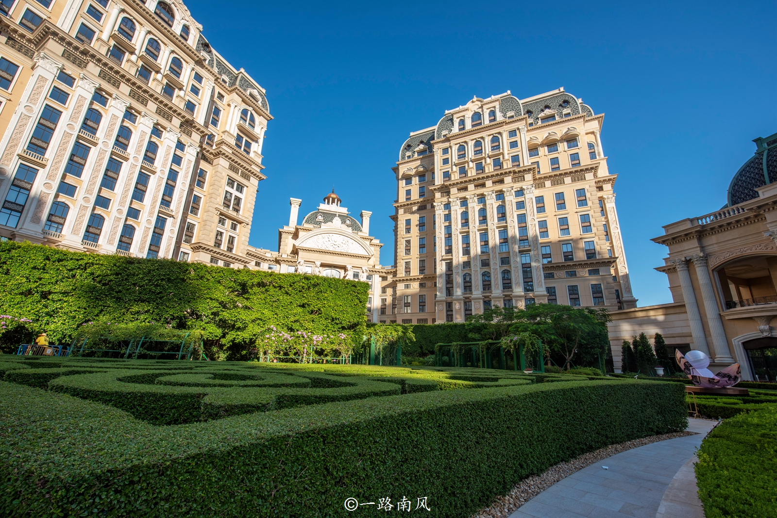 澳门最顶奢的酒店 (澳门上葡京老佛爷酒店)
