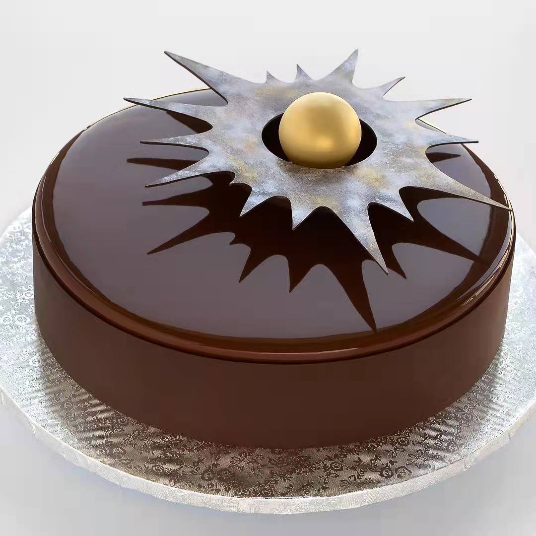 价值2000元的完美镜面蛋糕有多美？顶级镜面蛋糕设计欣赏