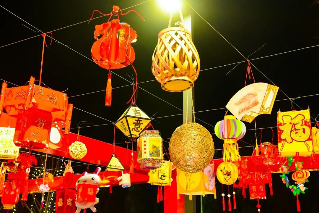 朔州：看，可可爱爱的“手工花灯”