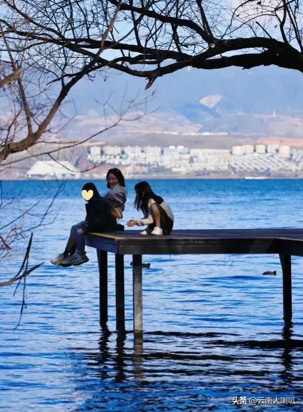 赵子琪底线里扮演谁,底线李小乐扮演者