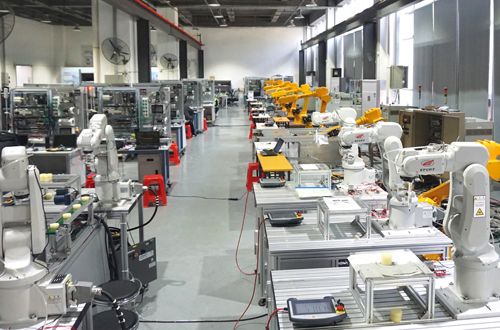 工业机器人应用与维护就业前景,工业机器人就业前景规划论文