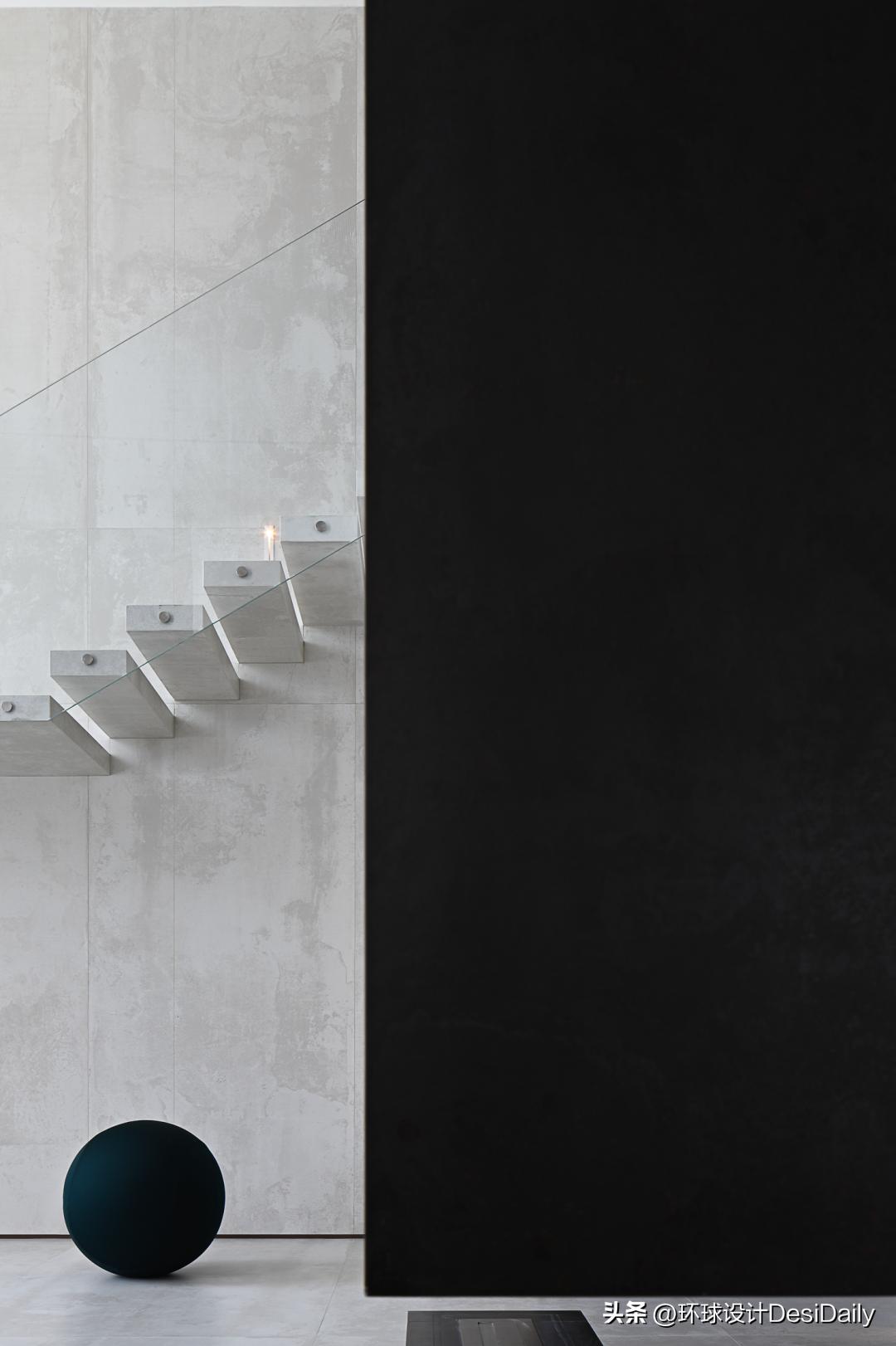 首发.刘捷｜680㎡极简顶复，空纳万境【环球设计3124期】