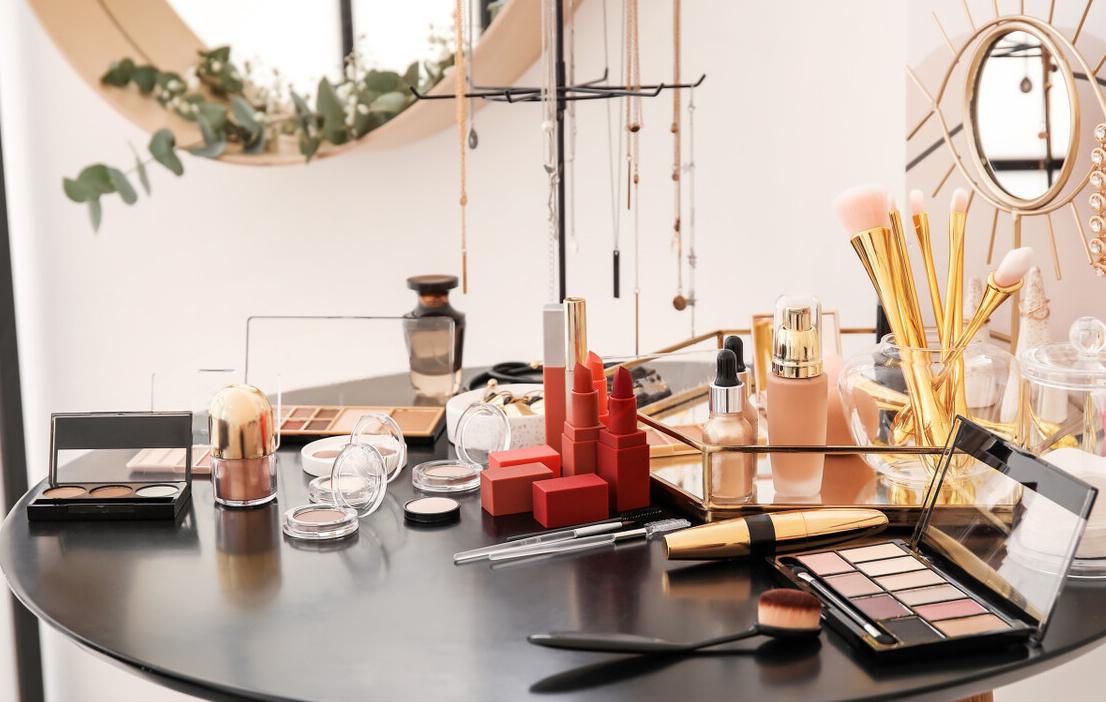 国际快递如何邮寄化妆品？什么化妆品不能寄？