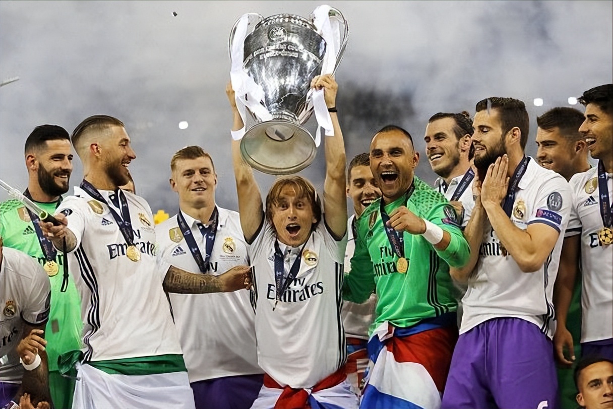 克罗地亚国土和人口,克罗地亚足球人口