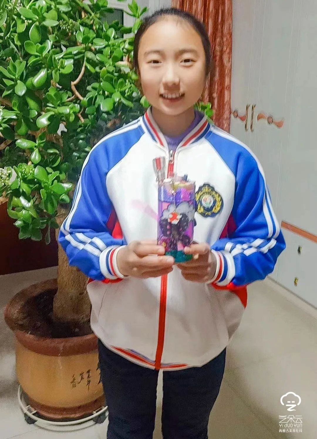 小学综合实践变废为宝作品,小学生变废为宝创意展