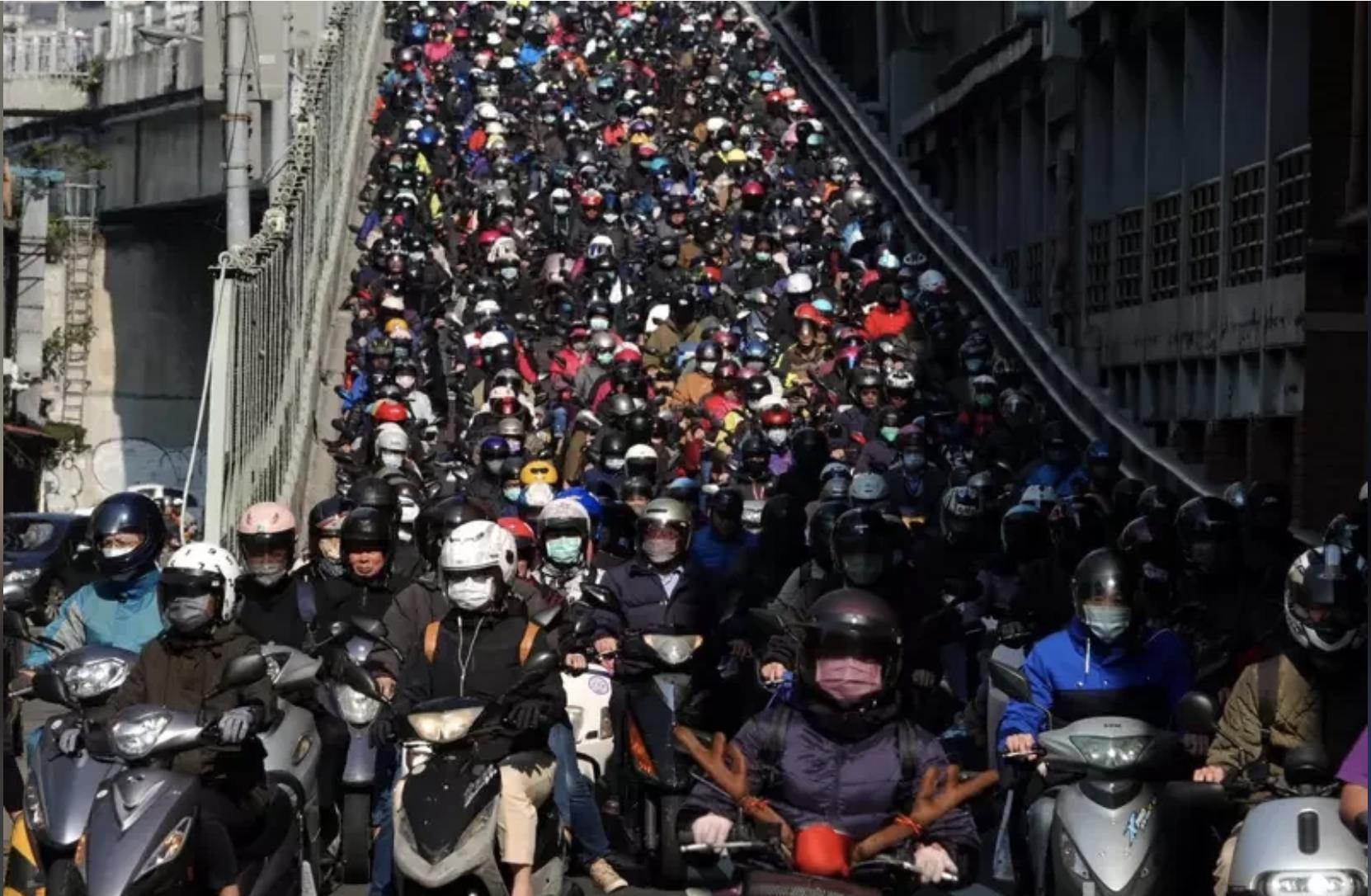 台湾为什么有那么多机车,台湾人有多爱骑摩托