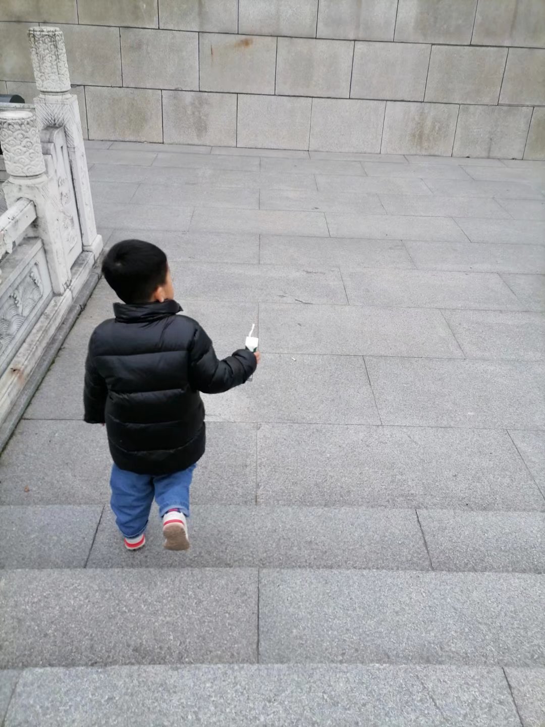 钱塘江潮汛故事,钱塘江神秘事件真实原因