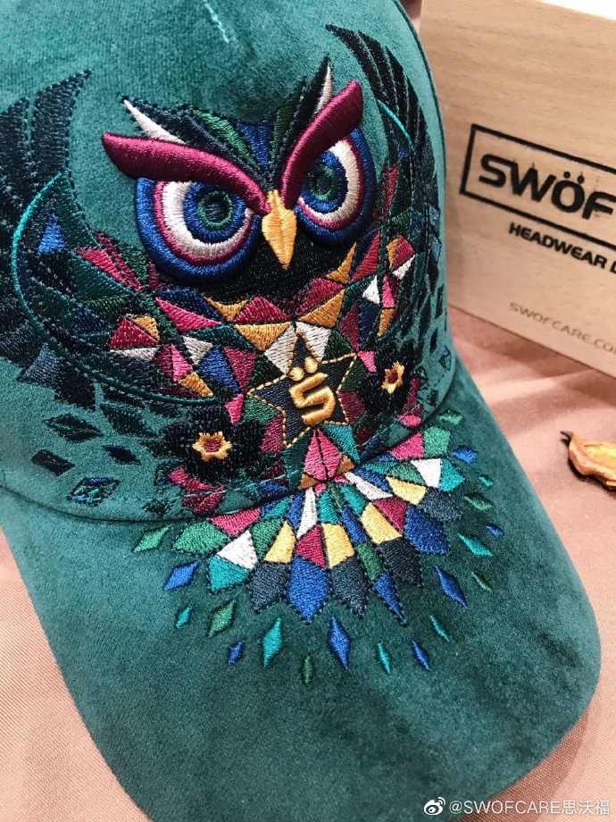 冬天活力穿搭运动风,充满活力的早春穿搭从色彩开始