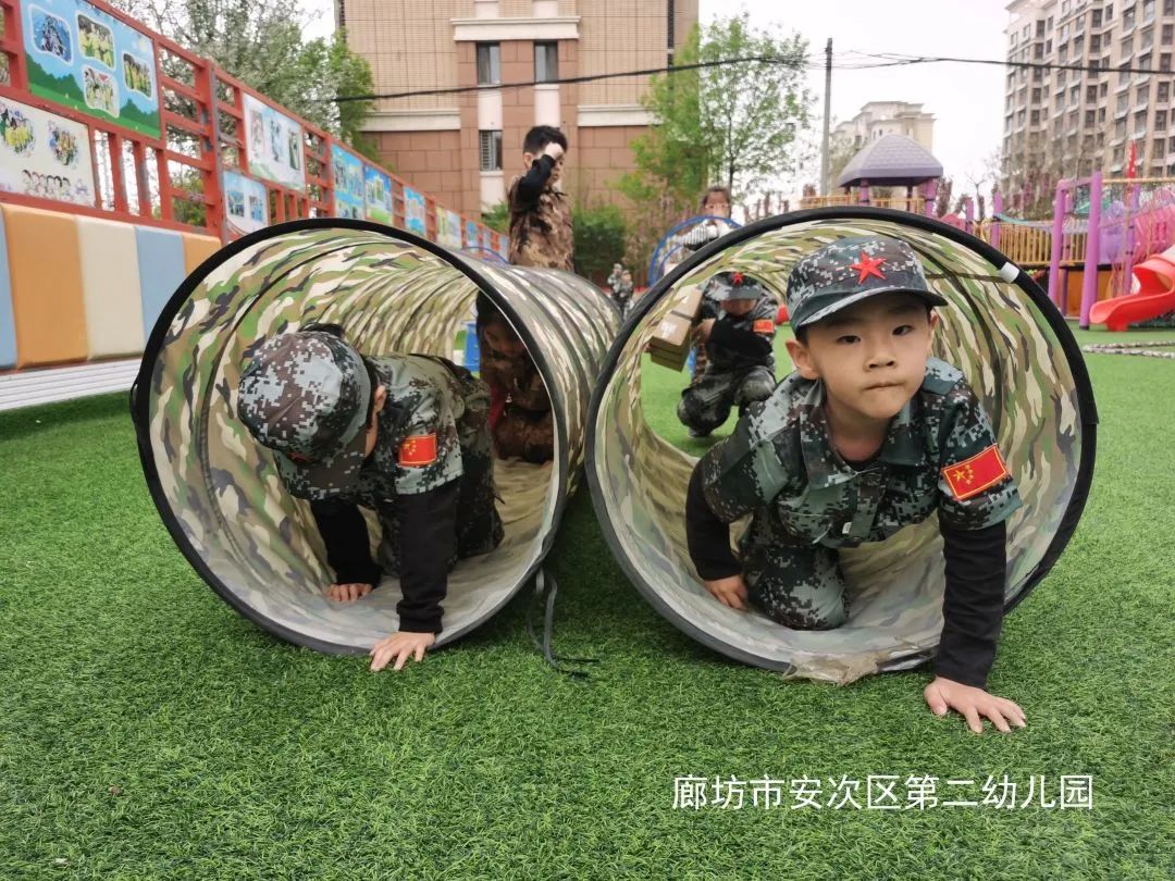 幼儿园聆听红色故事传承红色精神,传统文化在幼儿园的传承实践案例