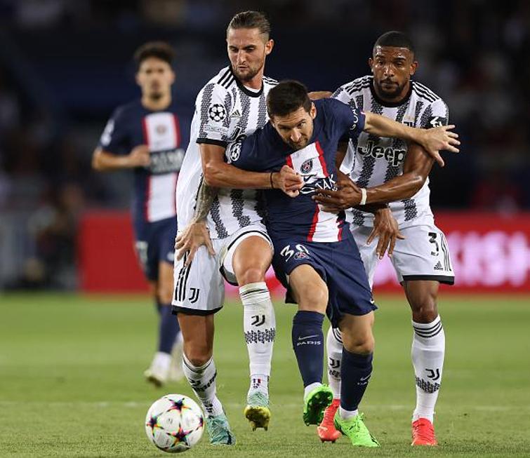 梅西十大逆天一条龙进球视频,梅西一波神操作