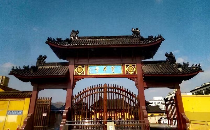 上海求平安去哪个寺庙,上海十大寺庙旅游景点