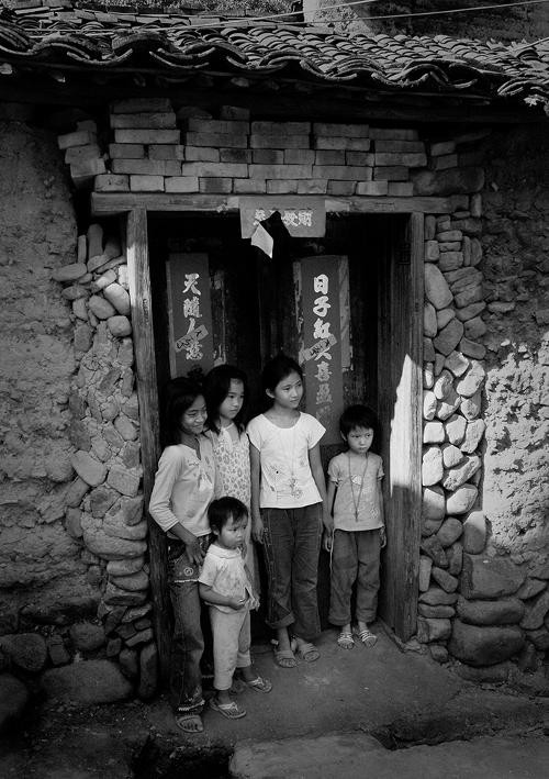 关于留守儿童心理问题的解决方法,留守儿童可能会造成什么影响