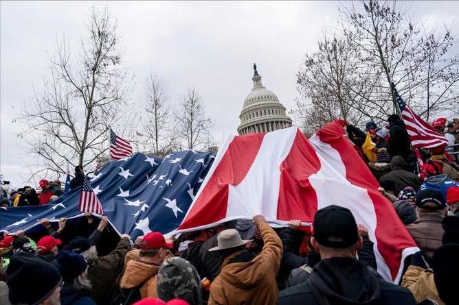 美经济面临衰退风险,2023严峻的经济形势