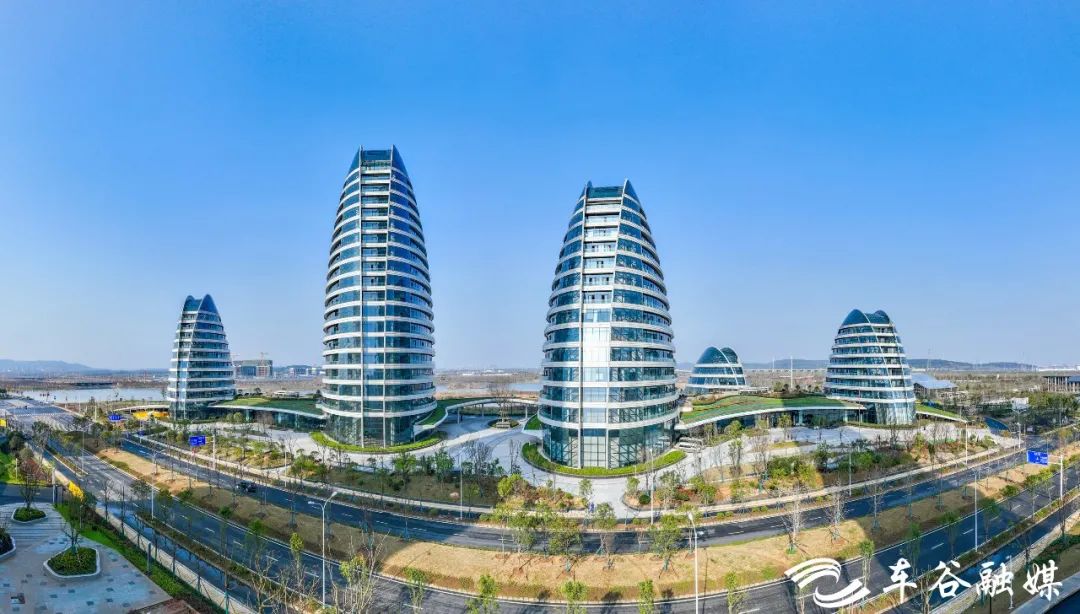 神龙汽车：三十而立，向“新”而行