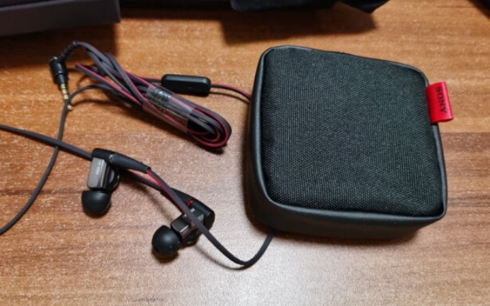 四款热门真无线hifi耳机音质横评,十大音质最好有线耳机测评