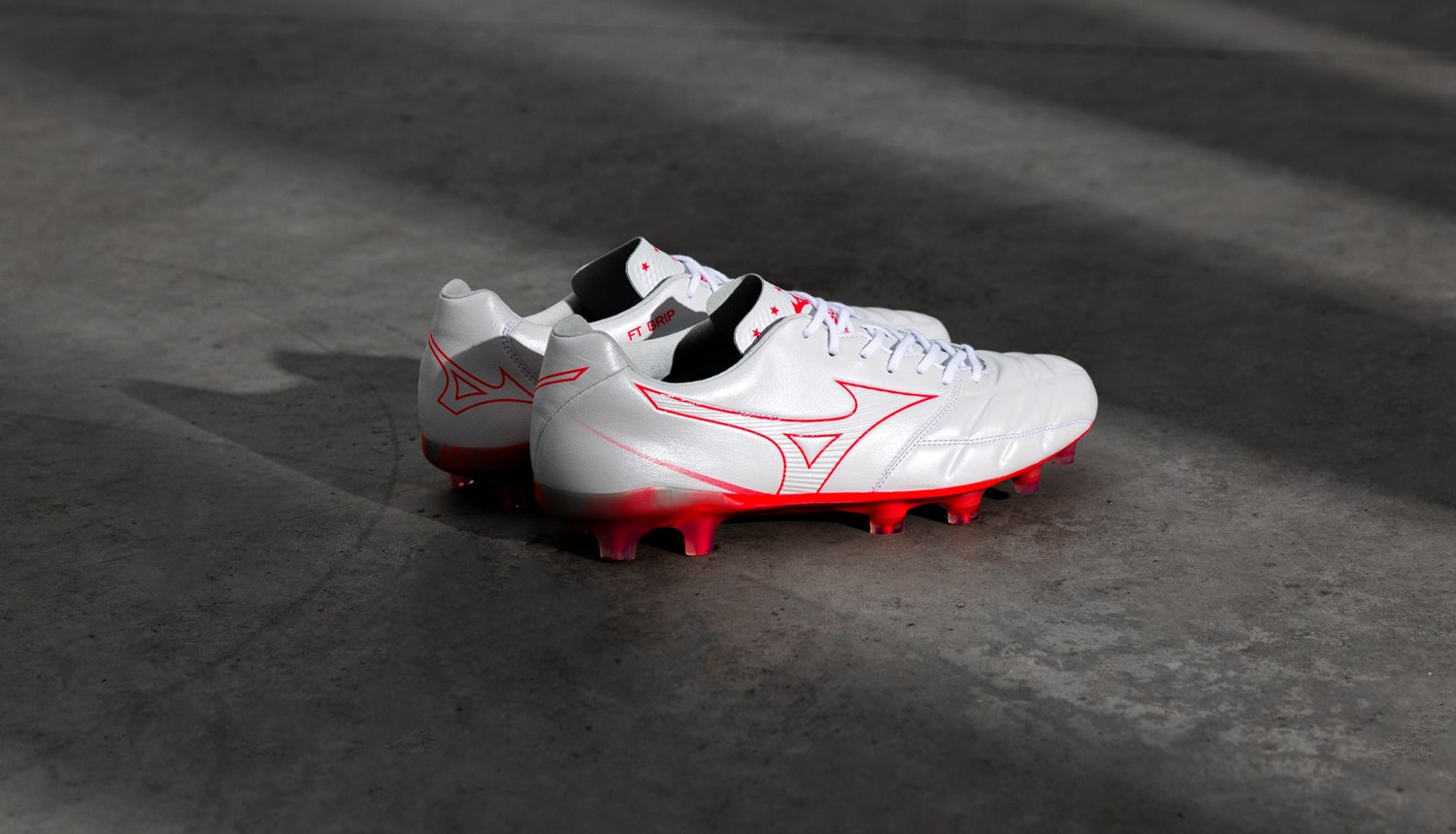 新款mizuno袋鼠皮md足球鞋,mizuno足球鞋印尼产